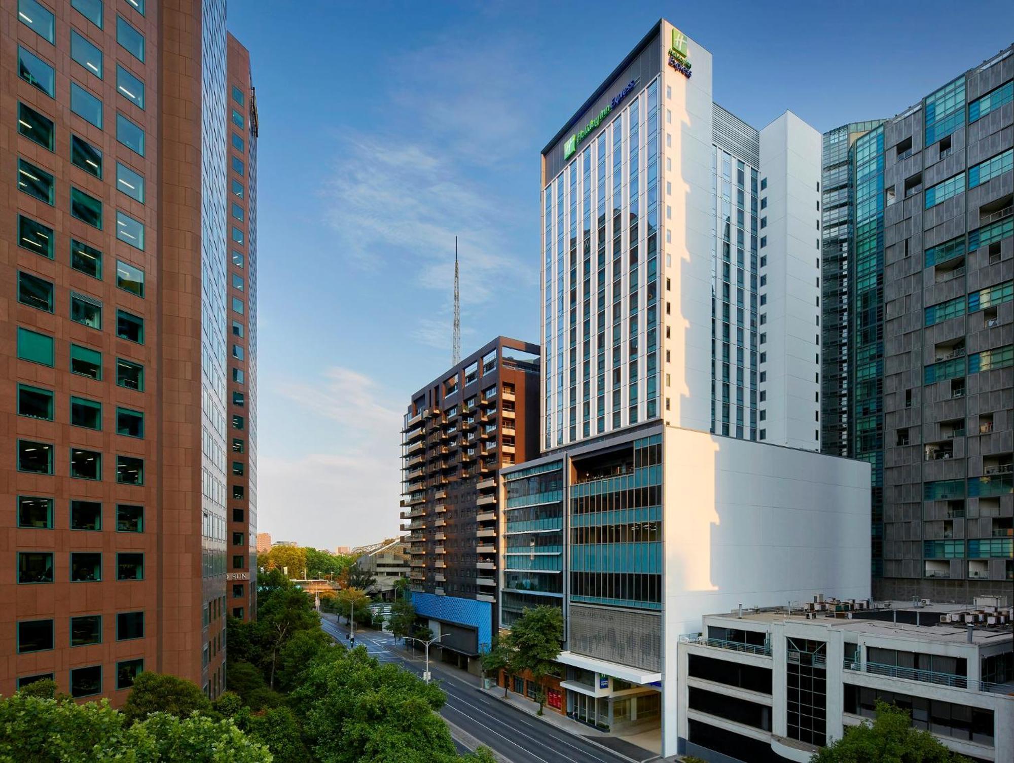 Holiday Inn Express Melbourne Southbank By Ihg Exterior foto