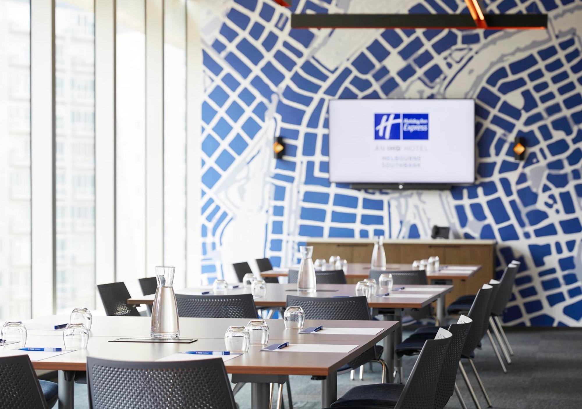Holiday Inn Express Melbourne Southbank By Ihg Exterior foto